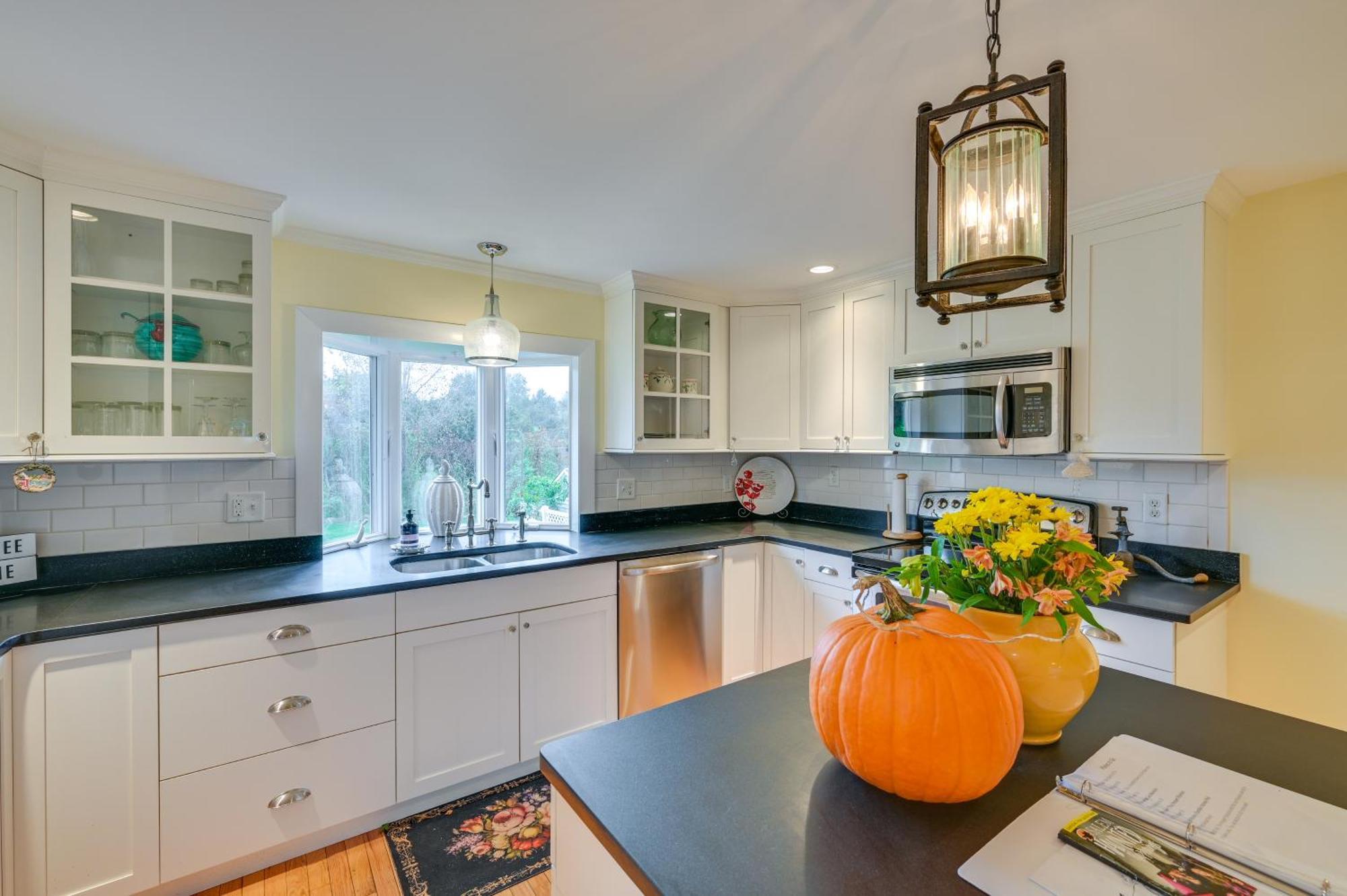 Marblehead Retreat With Sprawling Yard And Gas Grill! Apartamento Exterior foto