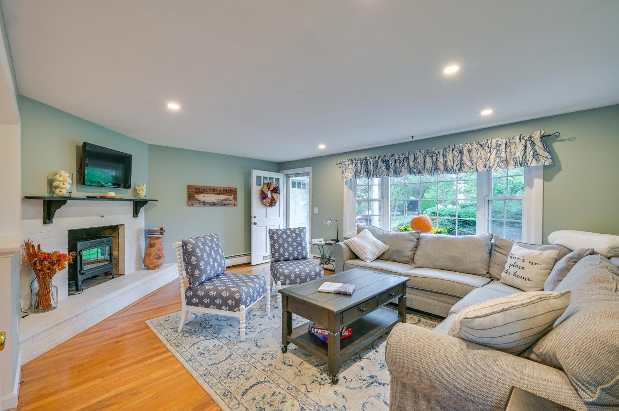 Marblehead Retreat With Sprawling Yard And Gas Grill! Apartamento Exterior foto